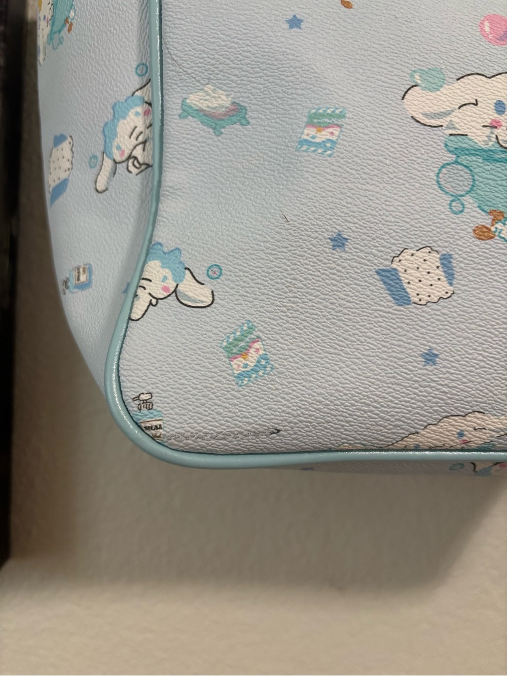 Sanrio Cinnamoroll Pastel Blue and White Tote Shoulder Bag - Picture 2 of 11